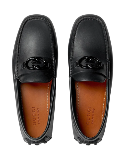 Shop Gucci Interlocking G-plaque Leather Loafers In Schwarz