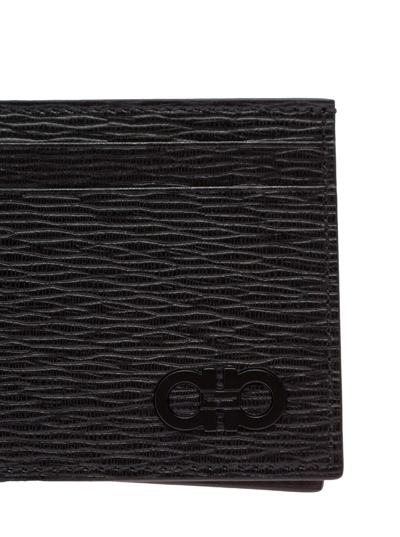 Shop Ferragamo Salvatore  Men's Revival Black Hammered Leather Card Holder With Logo