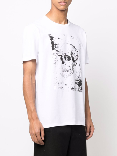 Shop Alexander Mcqueen Cotton Skull Print T-shirt In White