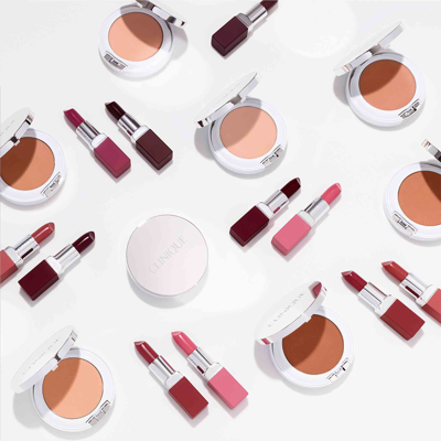 Clinique Beyond Perfecting Powder Foundation And Concealer In Beige