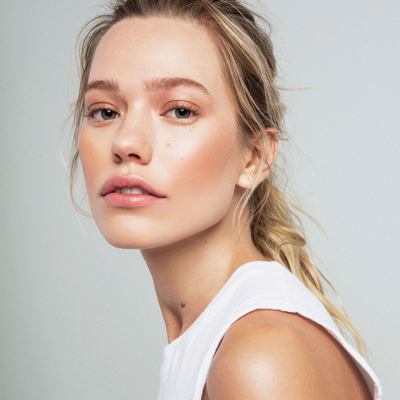 Kosas Color & Light: Pressed Blush And Highlighter Duo In Contrachroma High Intensity