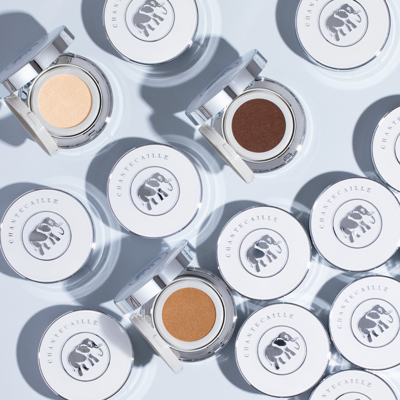 Chantecaille Future Skin Cushion Skincare Foundation In Aura