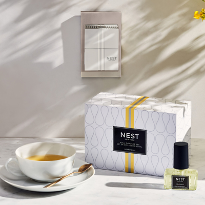 Shop Nest New York Grapefruit Wall Diffuser Set In Default Title