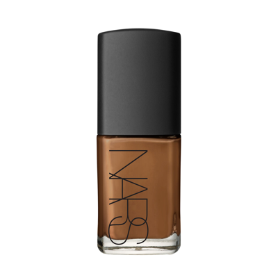 Nars Sheer Glow Foundation In Iguaçu D3