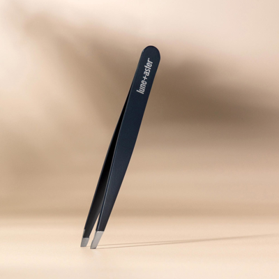 Lune+aster Slant Tweezer In Default Title
