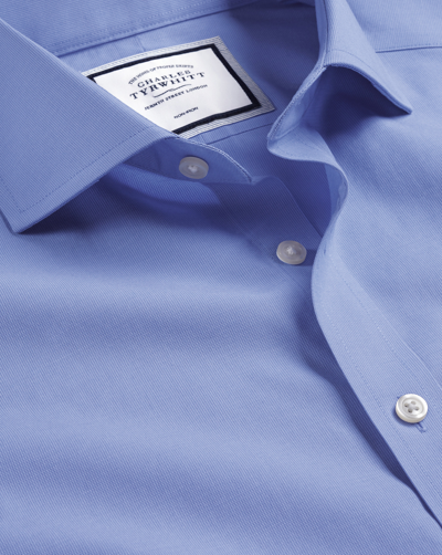 Shop Charles Tyrwhitt Men's  Cutaway Collar Non-iron Poplin Dress Shirt In Blue