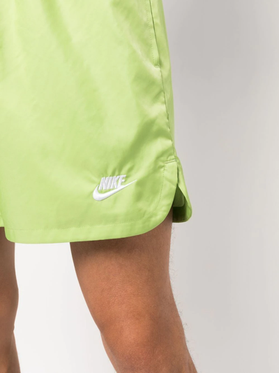 Nike Green Polyester Shorts In Grün