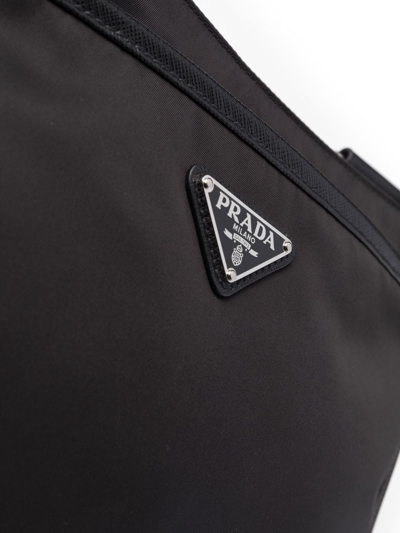 Prada Re-nylon Messenger Bag In Schwarz