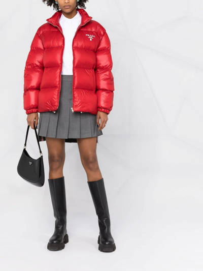 Prada Re-nylon Puffer Jacket In Rot