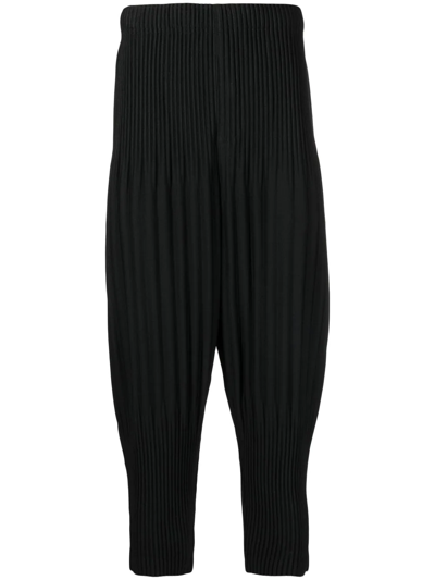 Shop Issey Miyake Pleat-detail Cropped Trousers In Black