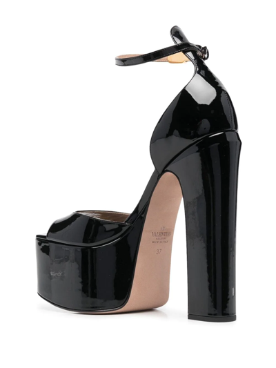 Valentino Tan-go 155 Platform Sandals In Patent Leather In Black