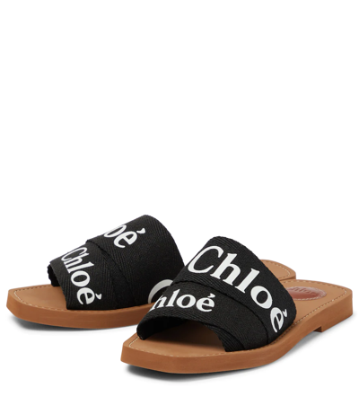Shop Chloé Woody Linen Slides In Black