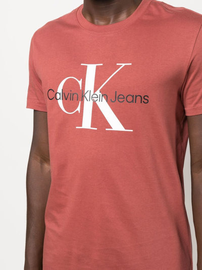 Shop Calvin Klein Jeans Est.1978 Logo-print T-shirt In Braun