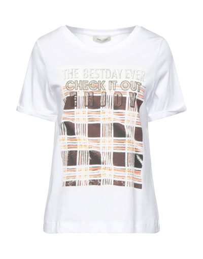 Margittes T-shirts In White | ModeSens