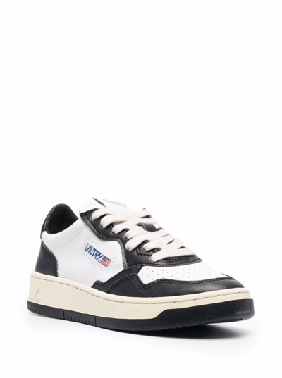Shop Autry White And Black Low-top Sneakers In Leather  Woman