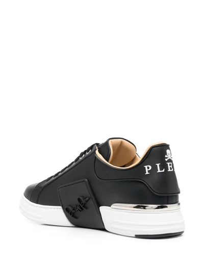 Philipp Plein Leather Sneakers With Distinctive Logo Detail In Schwarz