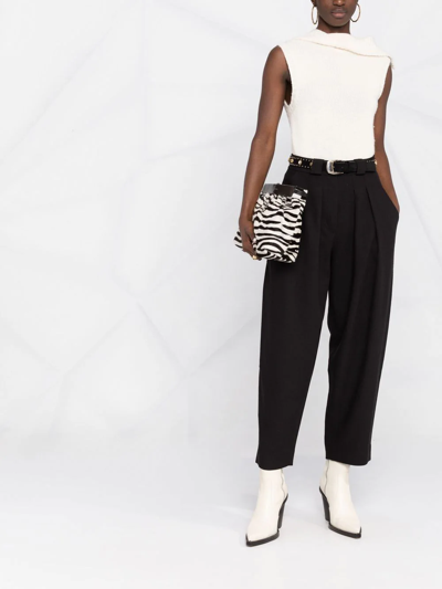 Frame Pleated High-waisted Trousers In Schwarz
