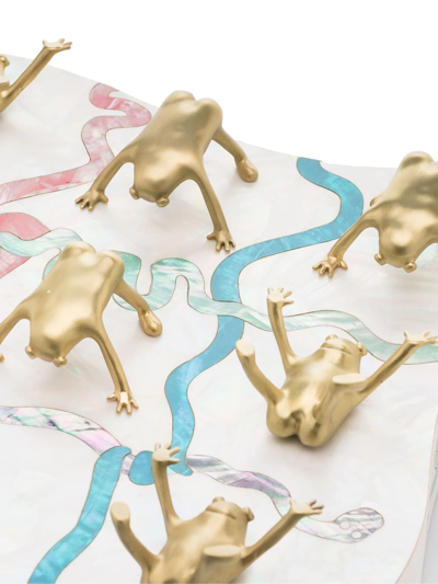 L'objet X Haas Brothers Noughts And Crosses Game In 中性色