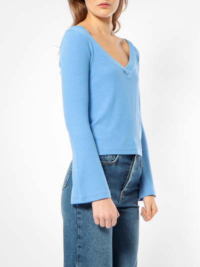 Amendi The Executive Ribbed Top In Lavendel Blue