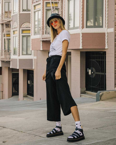 Dr. Martens' Dr. Martens Blair Sandal In Tumbled Leather With A Waxy Finish In Schwarz