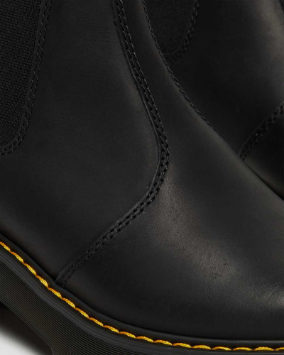 Shop Dr. Martens' Rometty Wyoming Leather Platform Chelsea Boots In Schwarz