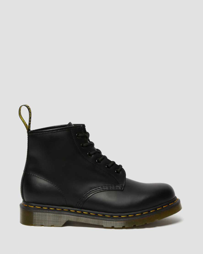 Dr. Martens' 101 Yellow Stitch Smooth Leather Ankle Boots In Schwarz