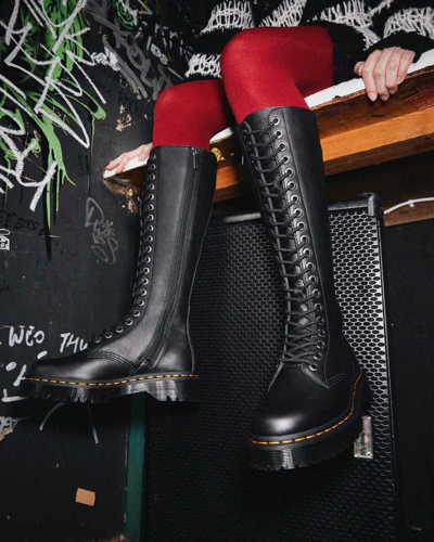 Shop Dr. Martens' 1b60 Bex Pisa Leather Knee High Boots In Schwarz