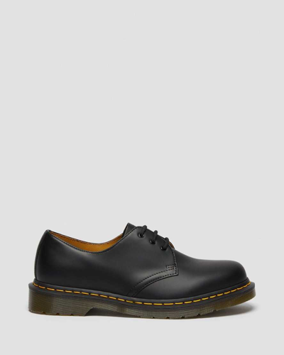 Shop Dr. Martens' 1461 Smooth Leather Oxford Shoes In Black