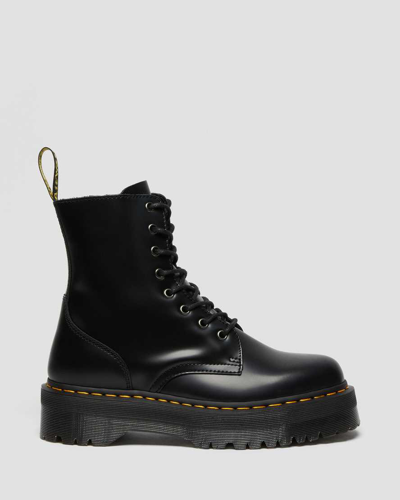 Shop Dr. Martens' Jadon Boot Smooth Leather Platforms In Schwarz