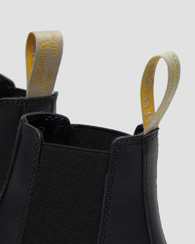 Dr. Martens' Vegan 2976 Felix Chelsea Boots In Schwarz