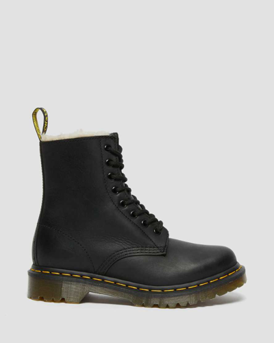 Dr. Martens' 1460 Waterproof 8 Eye Boots In Schwarz