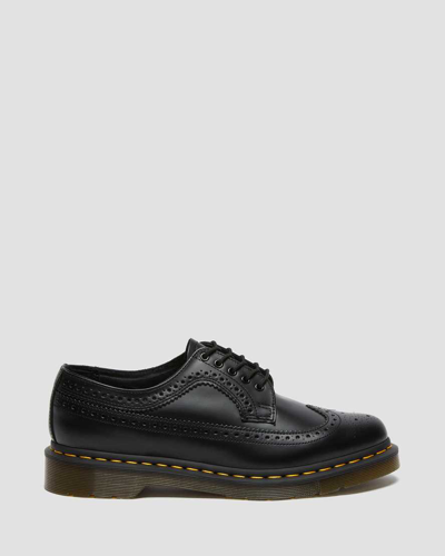 Shop Dr. Martens' 3989 Yellow Stitch Smooth Leather Brogue Shoes In Schwarz