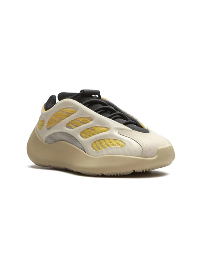 Adidas Originals Yeezy 700 V3 Sneakers In White