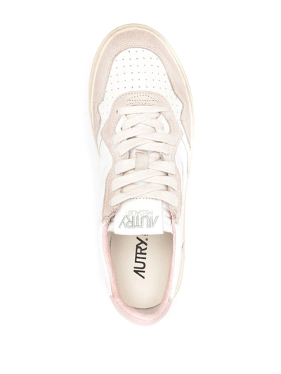 Shop Autry Low-top Sneakers In Pink