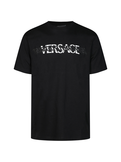 Shop Versace T-shirt Jersey E Greca In Black