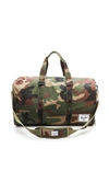 HERSCHEL SUPPLY CO. NOVEL WEEKENDER CAMO ONE SIZE