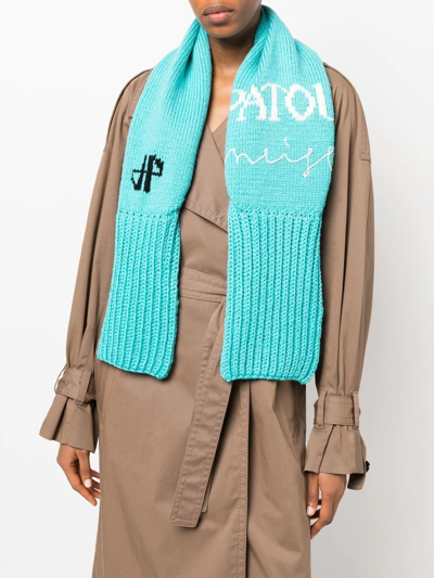 Patou Intarsia Logo-knit Scarf In Blau