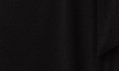 Cozy Earth Three-quarter Sleeve Robe In Black