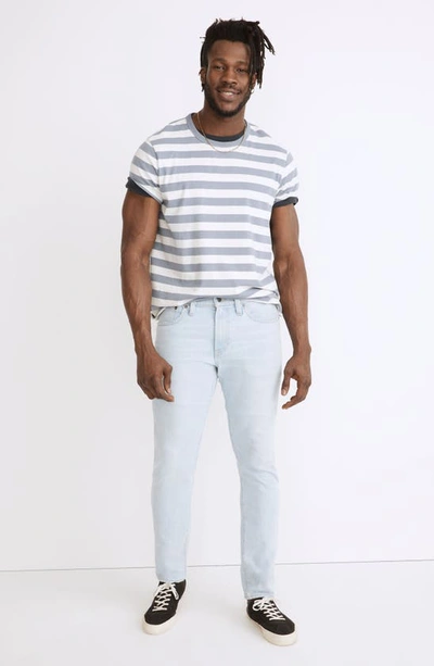 Madewell Athletic Slim Jeans In Benefield Wash