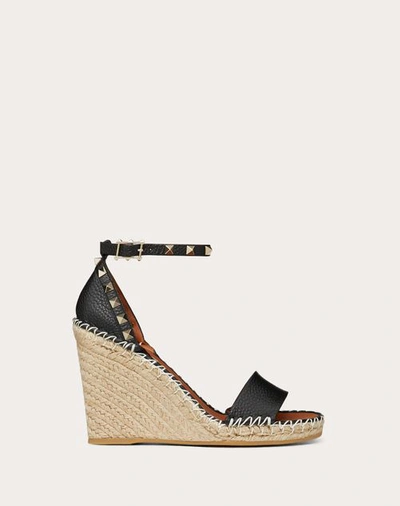 Valentino Rockstud 105 Textured-leather Espadrille Wedge Sandals In Nero/light Cuir