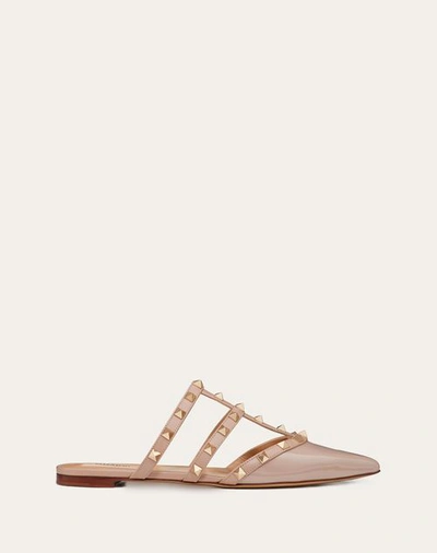 Valentino Garavani Rockstud Patent-leather Mule Woman Poudre 41.5 In Poudre