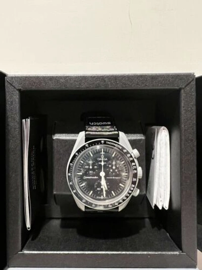 Pre-owned Omega Swatch X  Bioceramic Mission To The Moon - So33r100 - Ready To Ship