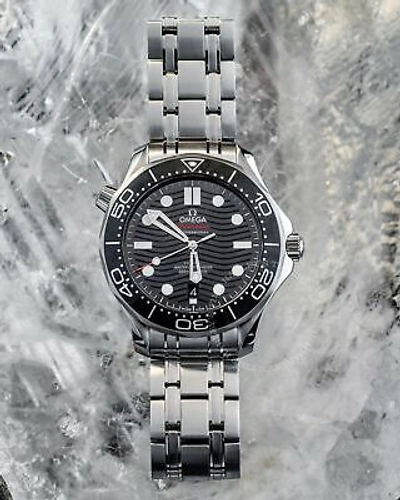 Pre-owned Omega Seamaster Diver 300m Black Dial Watch 42mm Steel Bracelet