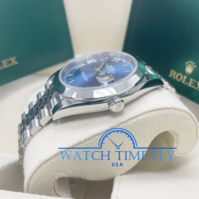 Pre-owned Rolex 126300 Datejust 41 Smooth Bezel Blue Roman Dial Jubilee Bracelet Stainless