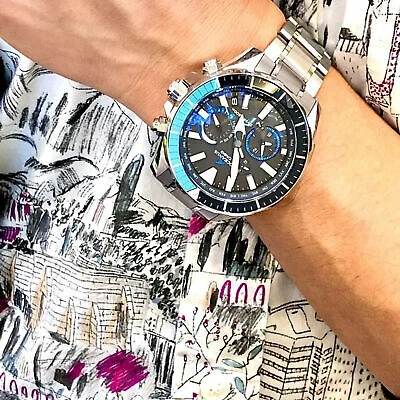 Pre-owned Casio Oceanus Ocw-p2000-1ajf Cachalot Diver 200m Titanium Bluetooth Men's Watch