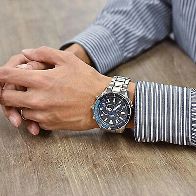 Pre-owned Casio Oceanus Ocw-p2000-1ajf Cachalot Diver 200m Titanium Bluetooth Men's Watch
