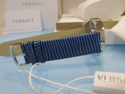 Pre-owned Versace Women's Vqo030015 Destiny Precious Diamonds Leather Wristwatch