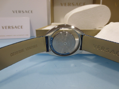 Pre-owned Versace Women's Vqo030015 Destiny Precious Diamonds Leather Wristwatch