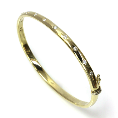 Pre-owned Jewelry By Arsa 0.45 Ctw Real Diamond Solid 14k Yellow Gold Flush Set Oval Bangle Bracelet 6.5" In G-h