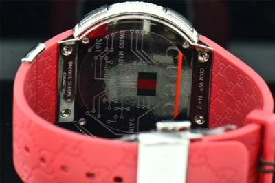 Pre-owned Gucci Mens Custom Full Case Digital Red I- Ya114212 Genuine Diamond Watch 2.50 Ct In White